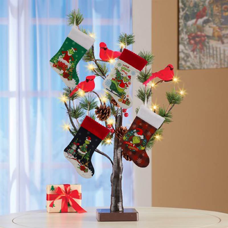 Рождественский чулок Grinch Но – обзор и цена Christmas Stocking Hanging