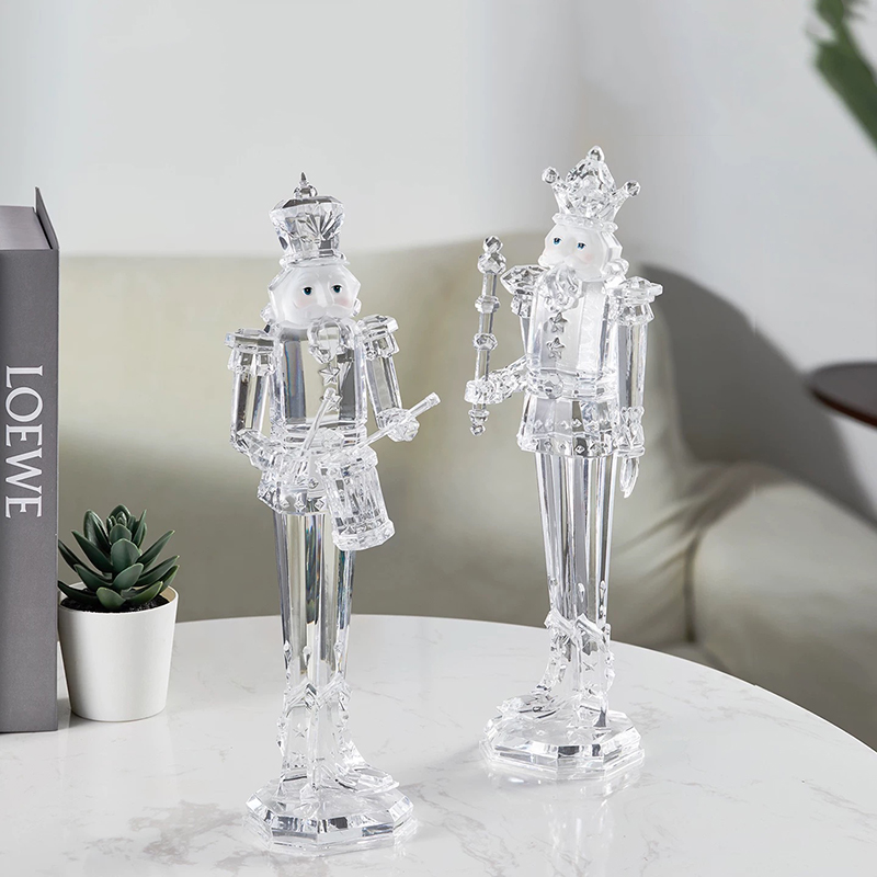 Акриловые статуи персонажей, у – обзор и цена Nutcracker Figurine